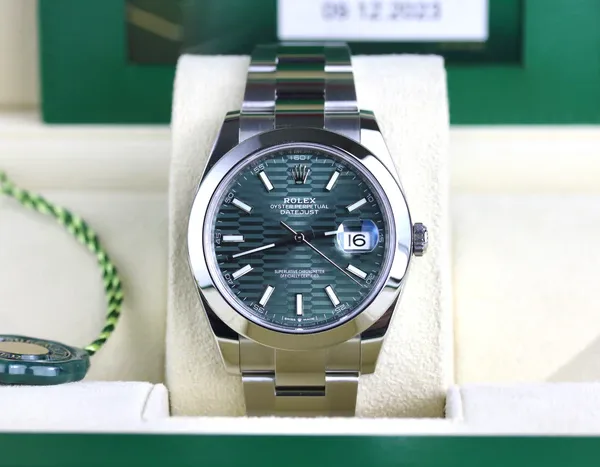 2023 Rolex 126300 Datejust 41mm Green Motif Dial with Box & Papers